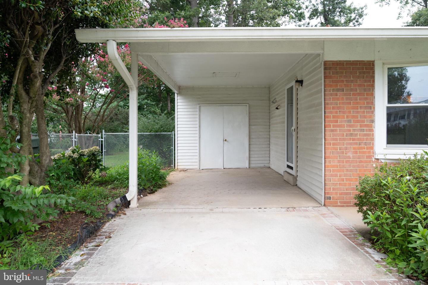 8202 GREELEY BLVD, SPRINGFIELD, Virginia 22152, 4 Bedrooms Bedrooms, ,2 BathroomsBathrooms,Residential,For sale,8202 GREELEY BLVD,VAFX2259042 MLS # VAFX2259042