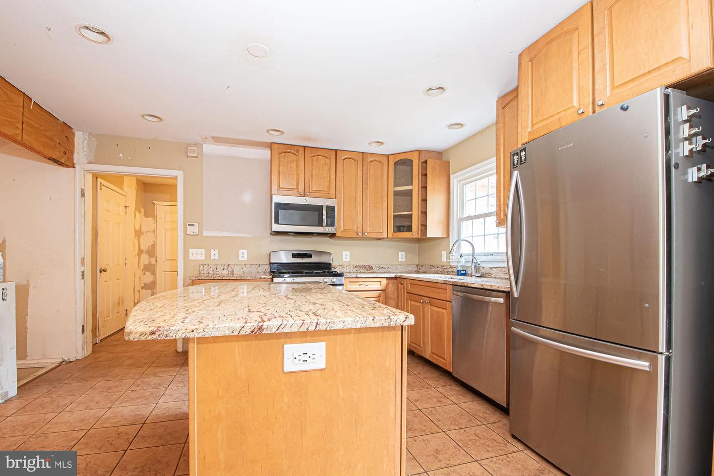 9478 MERRIMAC LN, MARSHALL, Virginia 20115, 4 Bedrooms Bedrooms, ,3 BathroomsBathrooms,Residential,For sale,9478 MERRIMAC LN,VAFQ2017780 MLS # VAFQ2017780
