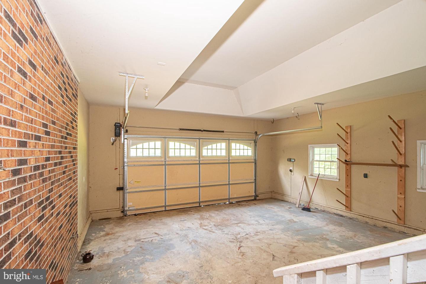 9478 MERRIMAC LN, MARSHALL, Virginia 20115, 4 Bedrooms Bedrooms, ,3 BathroomsBathrooms,Residential,For sale,9478 MERRIMAC LN,VAFQ2017780 MLS # VAFQ2017780