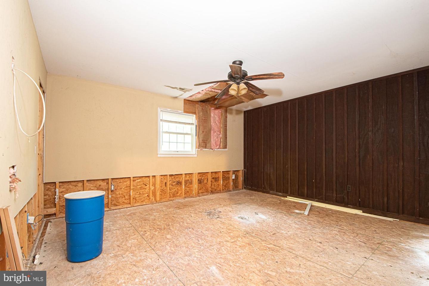 9478 MERRIMAC LN, MARSHALL, Virginia 20115, 4 Bedrooms Bedrooms, ,3 BathroomsBathrooms,Residential,For sale,9478 MERRIMAC LN,VAFQ2017780 MLS # VAFQ2017780