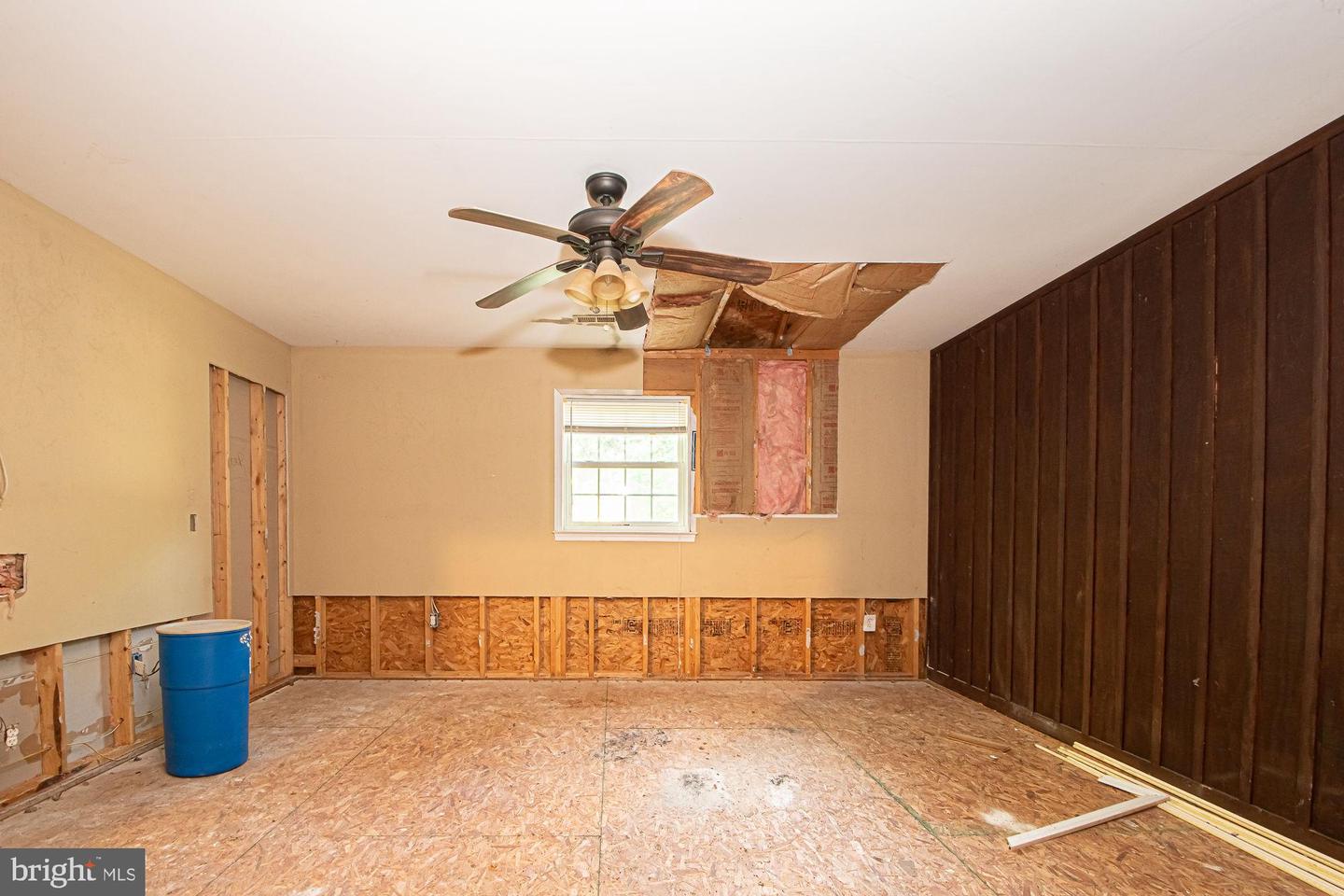 9478 MERRIMAC LN, MARSHALL, Virginia 20115, 4 Bedrooms Bedrooms, ,3 BathroomsBathrooms,Residential,For sale,9478 MERRIMAC LN,VAFQ2017780 MLS # VAFQ2017780