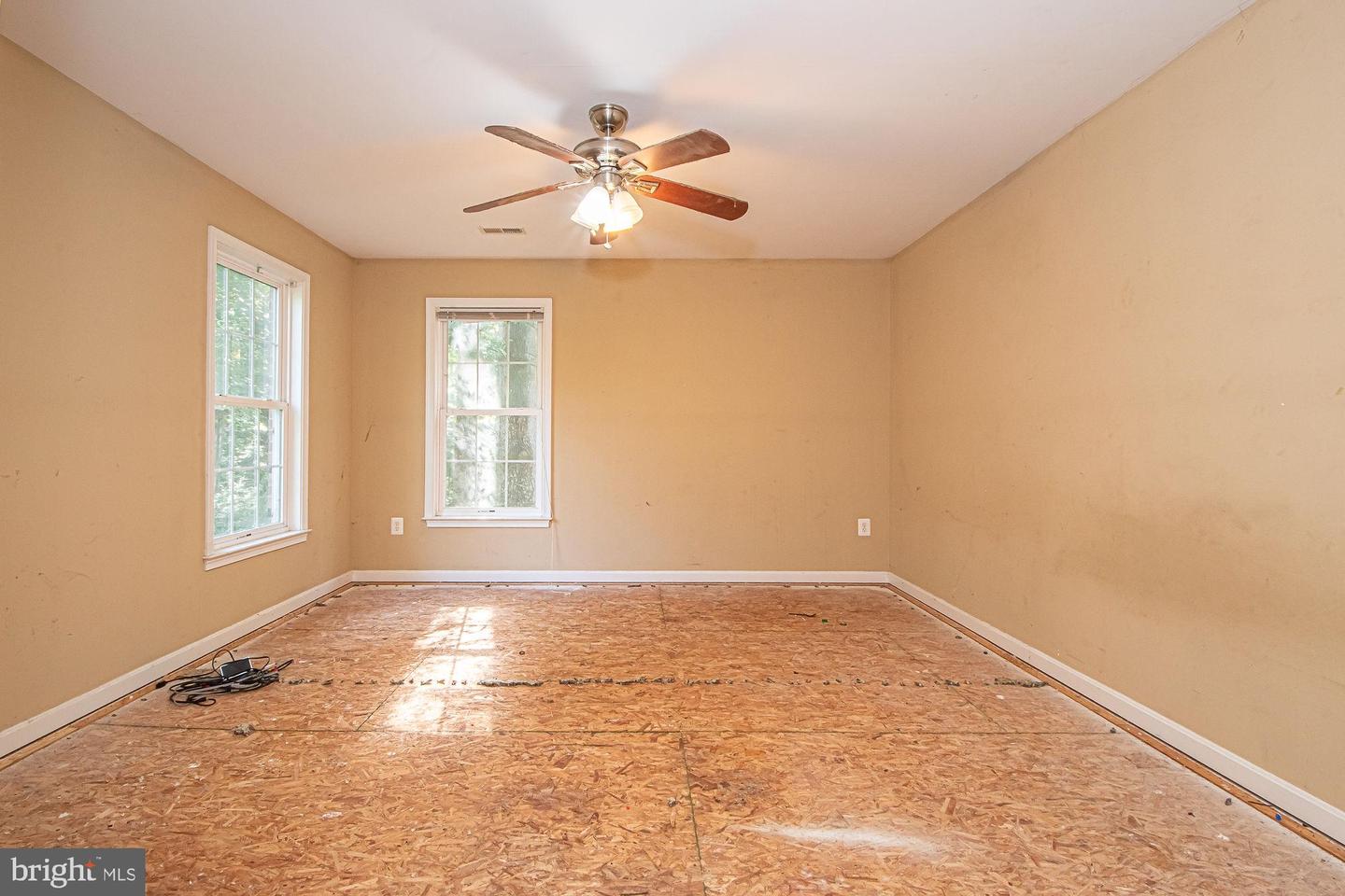 9478 MERRIMAC LN, MARSHALL, Virginia 20115, 4 Bedrooms Bedrooms, ,3 BathroomsBathrooms,Residential,For sale,9478 MERRIMAC LN,VAFQ2017780 MLS # VAFQ2017780