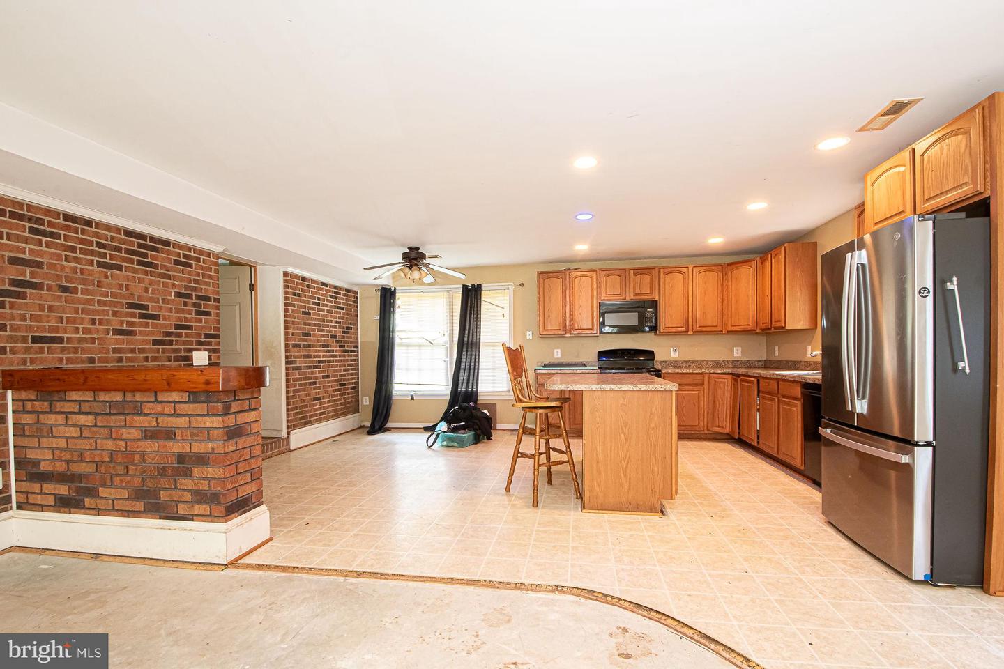 9478 MERRIMAC LN, MARSHALL, Virginia 20115, 4 Bedrooms Bedrooms, ,3 BathroomsBathrooms,Residential,For sale,9478 MERRIMAC LN,VAFQ2017780 MLS # VAFQ2017780