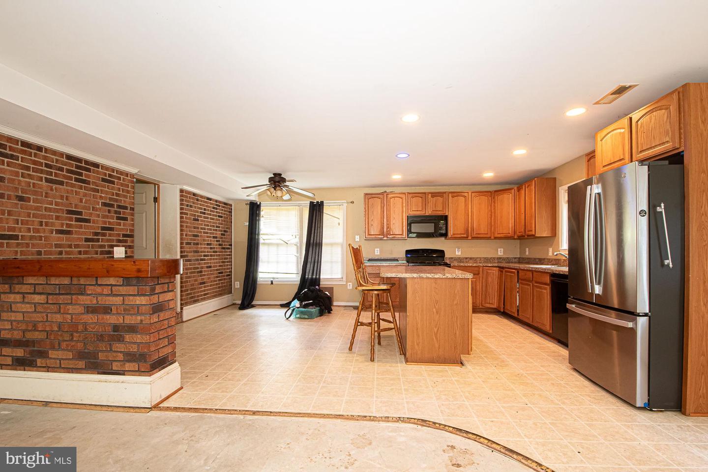 9478 MERRIMAC LN, MARSHALL, Virginia 20115, 4 Bedrooms Bedrooms, ,3 BathroomsBathrooms,Residential,For sale,9478 MERRIMAC LN,VAFQ2017780 MLS # VAFQ2017780