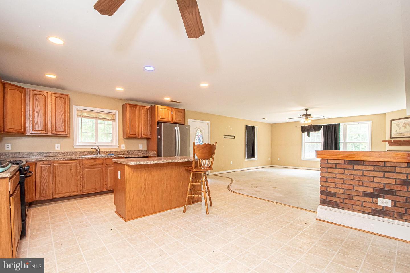 9478 MERRIMAC LN, MARSHALL, Virginia 20115, 4 Bedrooms Bedrooms, ,3 BathroomsBathrooms,Residential,For sale,9478 MERRIMAC LN,VAFQ2017780 MLS # VAFQ2017780