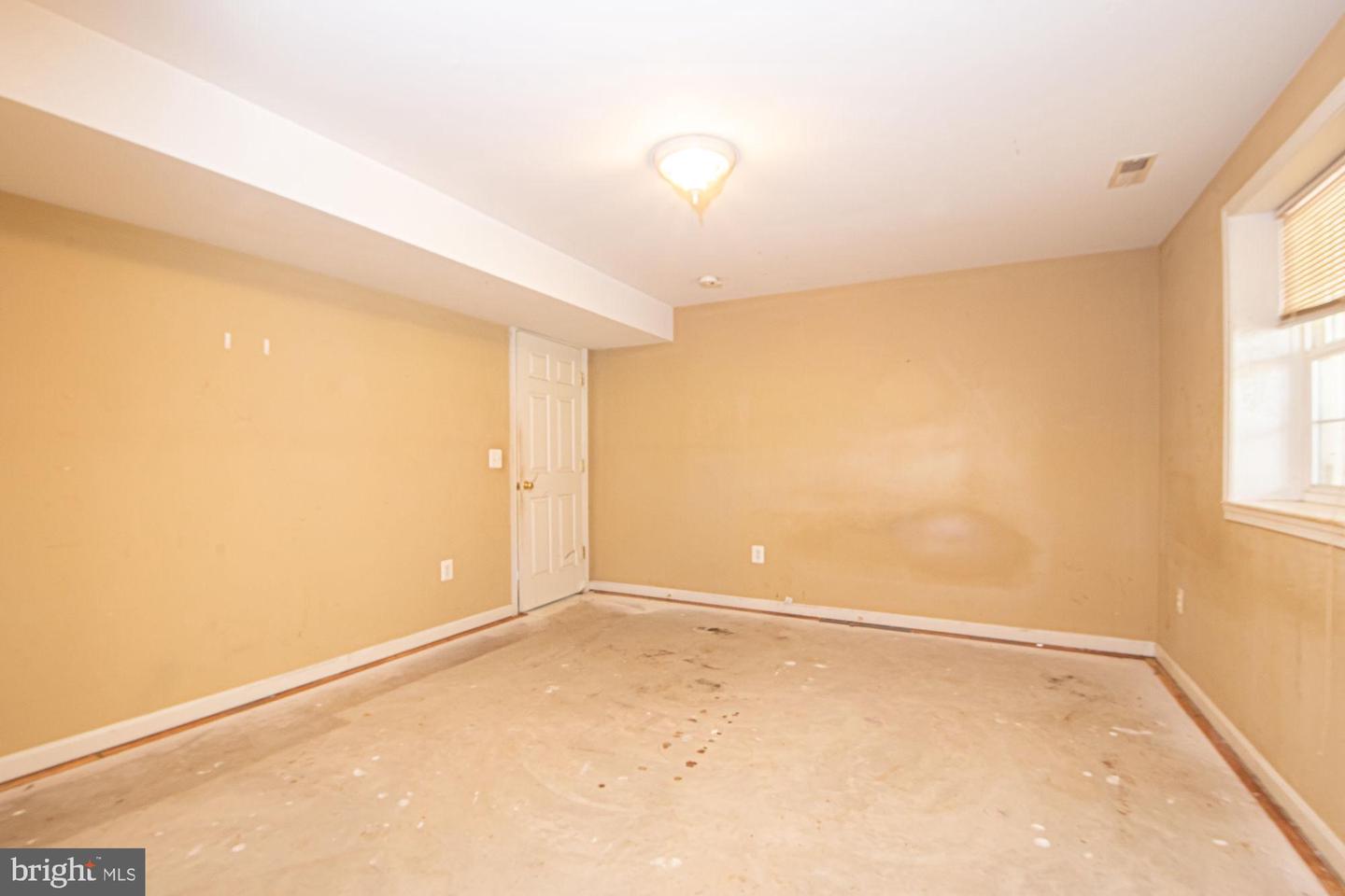 9478 MERRIMAC LN, MARSHALL, Virginia 20115, 4 Bedrooms Bedrooms, ,3 BathroomsBathrooms,Residential,For sale,9478 MERRIMAC LN,VAFQ2017780 MLS # VAFQ2017780