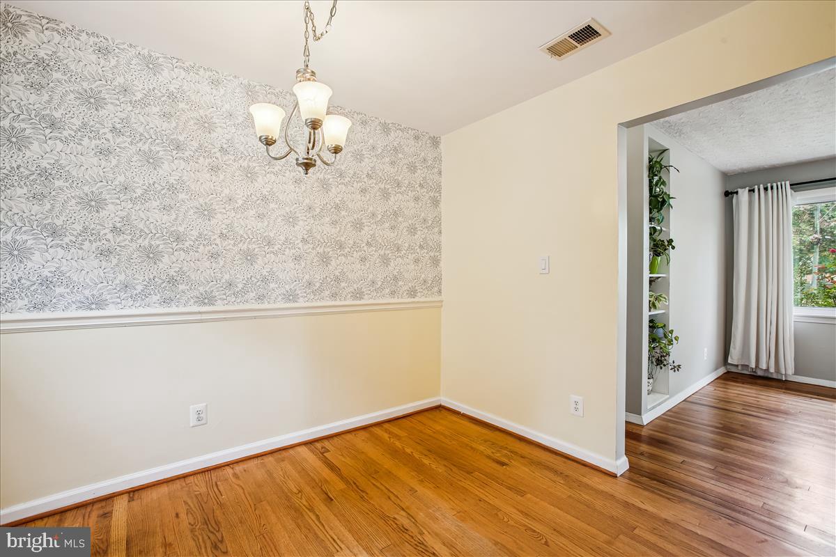 1600 REVERE DR, ALEXANDRIA, Virginia 22308, 3 Bedrooms Bedrooms, ,2 BathroomsBathrooms,Residential,For sale,1600 REVERE DR,VAFX2259334 MLS # VAFX2259334