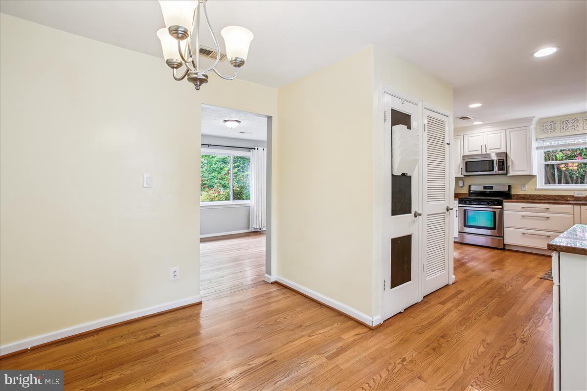 1600 REVERE DR, ALEXANDRIA, Virginia 22308, 3 Bedrooms Bedrooms, ,2 BathroomsBathrooms,Residential,For sale,1600 REVERE DR,VAFX2259334 MLS # VAFX2259334