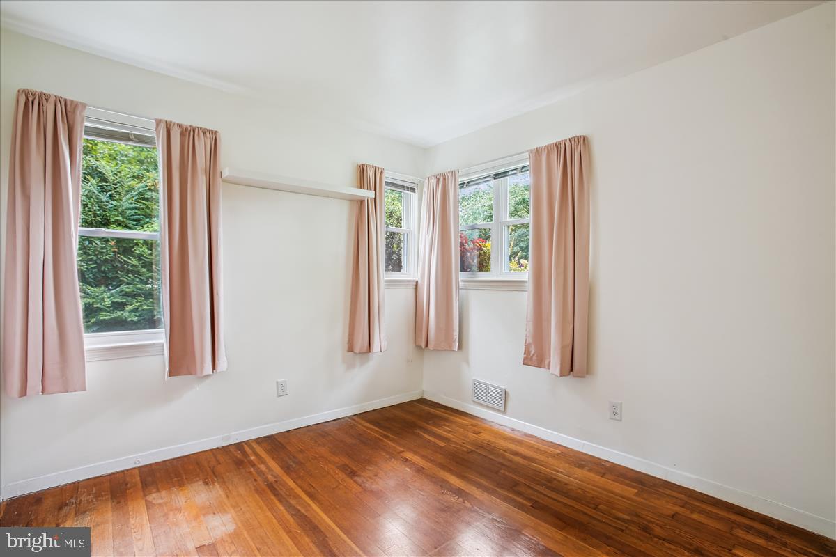 1600 REVERE DR, ALEXANDRIA, Virginia 22308, 3 Bedrooms Bedrooms, ,2 BathroomsBathrooms,Residential,For sale,1600 REVERE DR,VAFX2259334 MLS # VAFX2259334