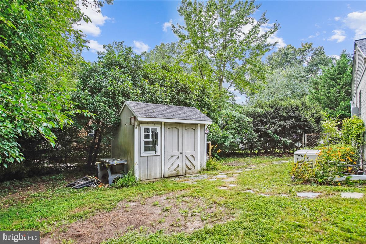 1600 REVERE DR, ALEXANDRIA, Virginia 22308, 3 Bedrooms Bedrooms, ,2 BathroomsBathrooms,Residential,For sale,1600 REVERE DR,VAFX2259334 MLS # VAFX2259334