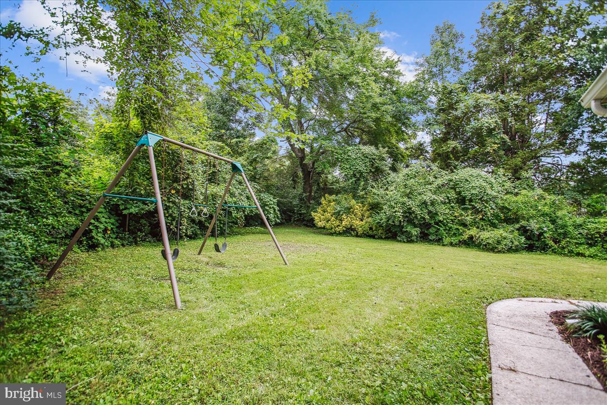 1600 REVERE DR, ALEXANDRIA, Virginia 22308, 3 Bedrooms Bedrooms, ,2 BathroomsBathrooms,Residential,For sale,1600 REVERE DR,VAFX2259334 MLS # VAFX2259334