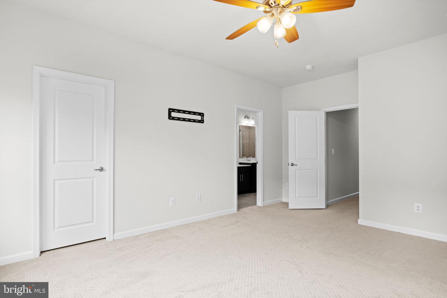 22275 SIMS TER, ASHBURN, Virginia 20148, 3 Bedrooms Bedrooms, ,2 BathroomsBathrooms,Residential,For sale,22275 SIMS TER,VALO2103964 MLS # VALO2103964