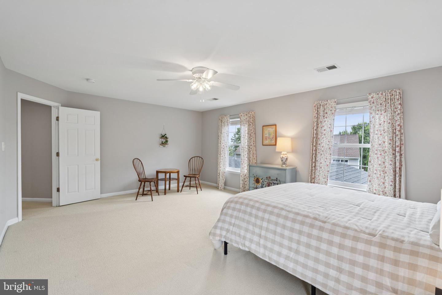 416 FALLS CHAPEL CT, PURCELLVILLE, Virginia 20132, 5 Bedrooms Bedrooms, ,3 BathroomsBathrooms,Residential,For sale,416 FALLS CHAPEL CT,VALO2104038 MLS # VALO2104038