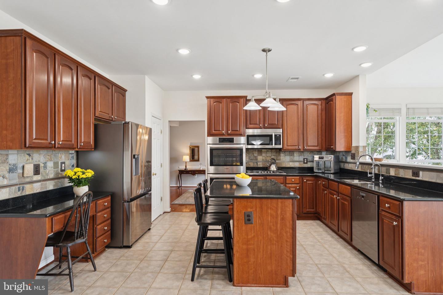 416 FALLS CHAPEL CT, PURCELLVILLE, Virginia 20132, 5 Bedrooms Bedrooms, ,3 BathroomsBathrooms,Residential,For sale,416 FALLS CHAPEL CT,VALO2104038 MLS # VALO2104038