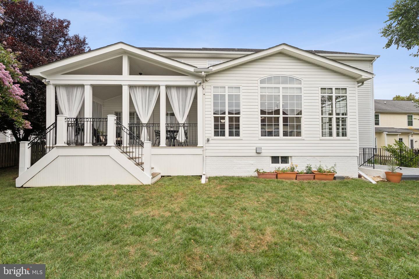 416 FALLS CHAPEL CT, PURCELLVILLE, Virginia 20132, 5 Bedrooms Bedrooms, ,3 BathroomsBathrooms,Residential,For sale,416 FALLS CHAPEL CT,VALO2104038 MLS # VALO2104038
