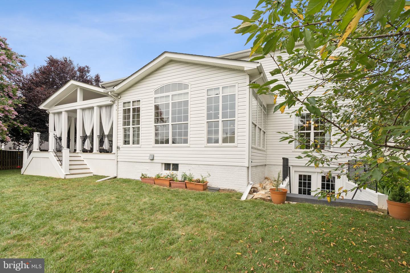 416 FALLS CHAPEL CT, PURCELLVILLE, Virginia 20132, 5 Bedrooms Bedrooms, ,3 BathroomsBathrooms,Residential,For sale,416 FALLS CHAPEL CT,VALO2104038 MLS # VALO2104038