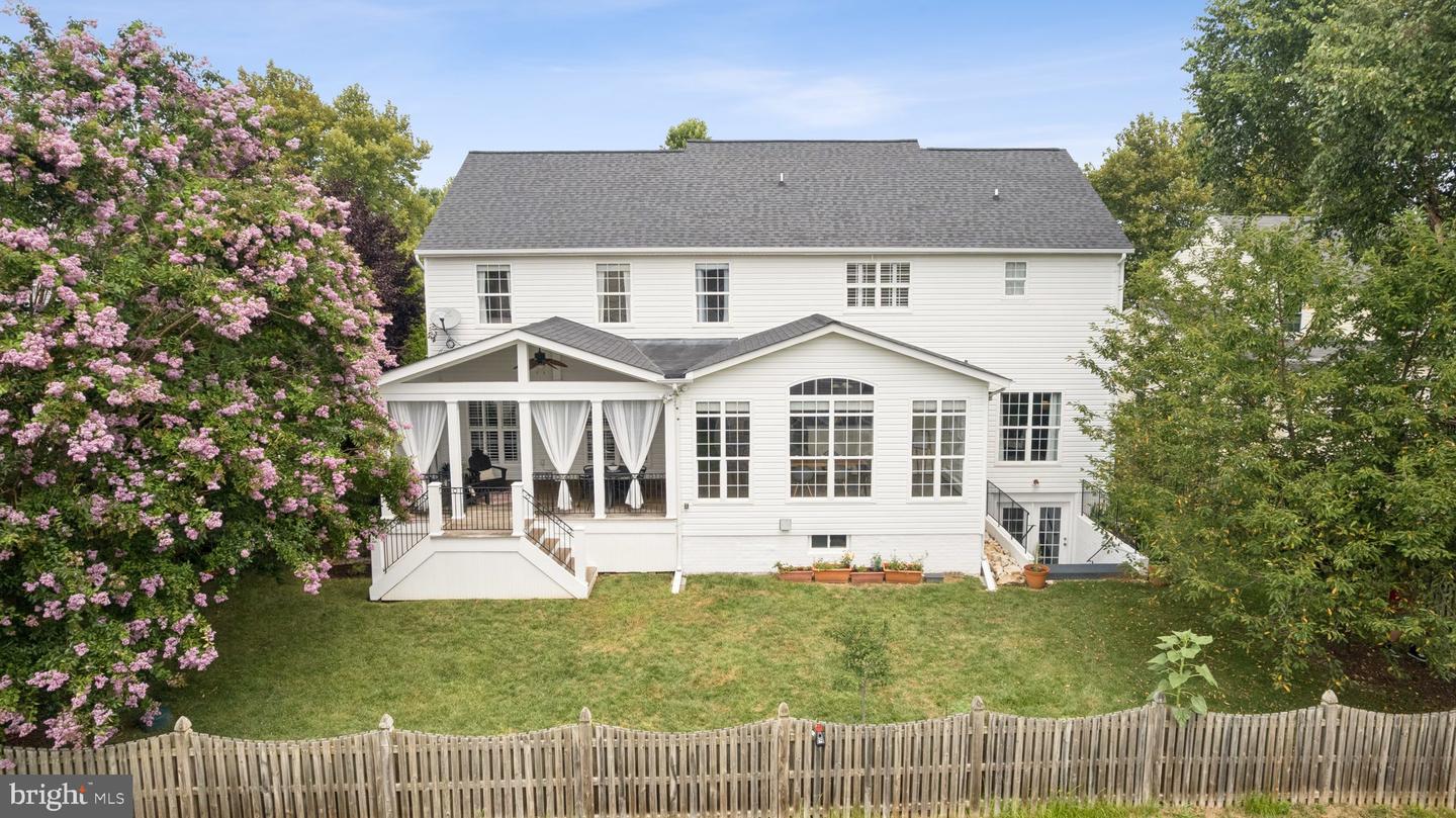 416 FALLS CHAPEL CT, PURCELLVILLE, Virginia 20132, 5 Bedrooms Bedrooms, ,3 BathroomsBathrooms,Residential,For sale,416 FALLS CHAPEL CT,VALO2104038 MLS # VALO2104038
