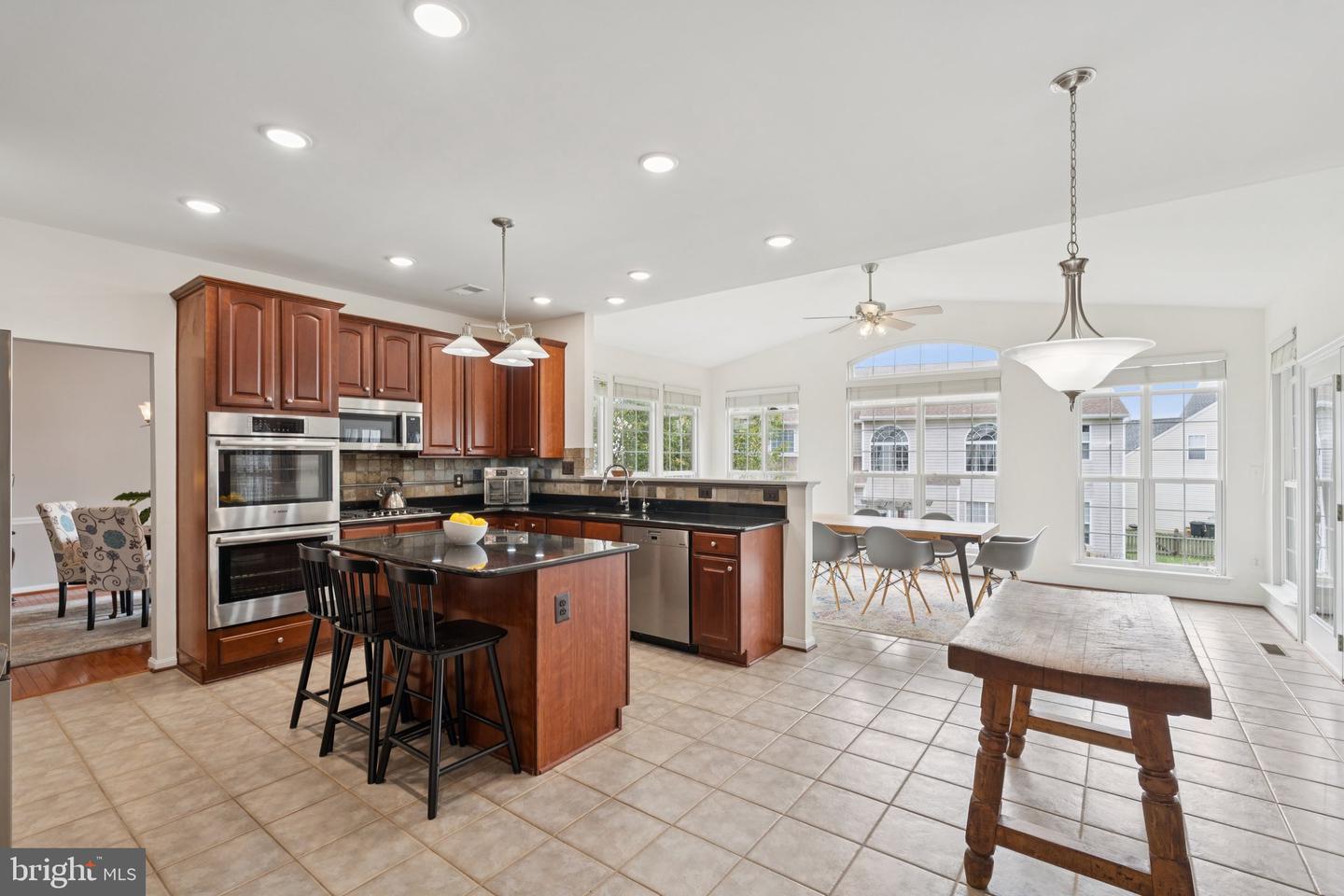 416 FALLS CHAPEL CT, PURCELLVILLE, Virginia 20132, 5 Bedrooms Bedrooms, ,3 BathroomsBathrooms,Residential,For sale,416 FALLS CHAPEL CT,VALO2104038 MLS # VALO2104038