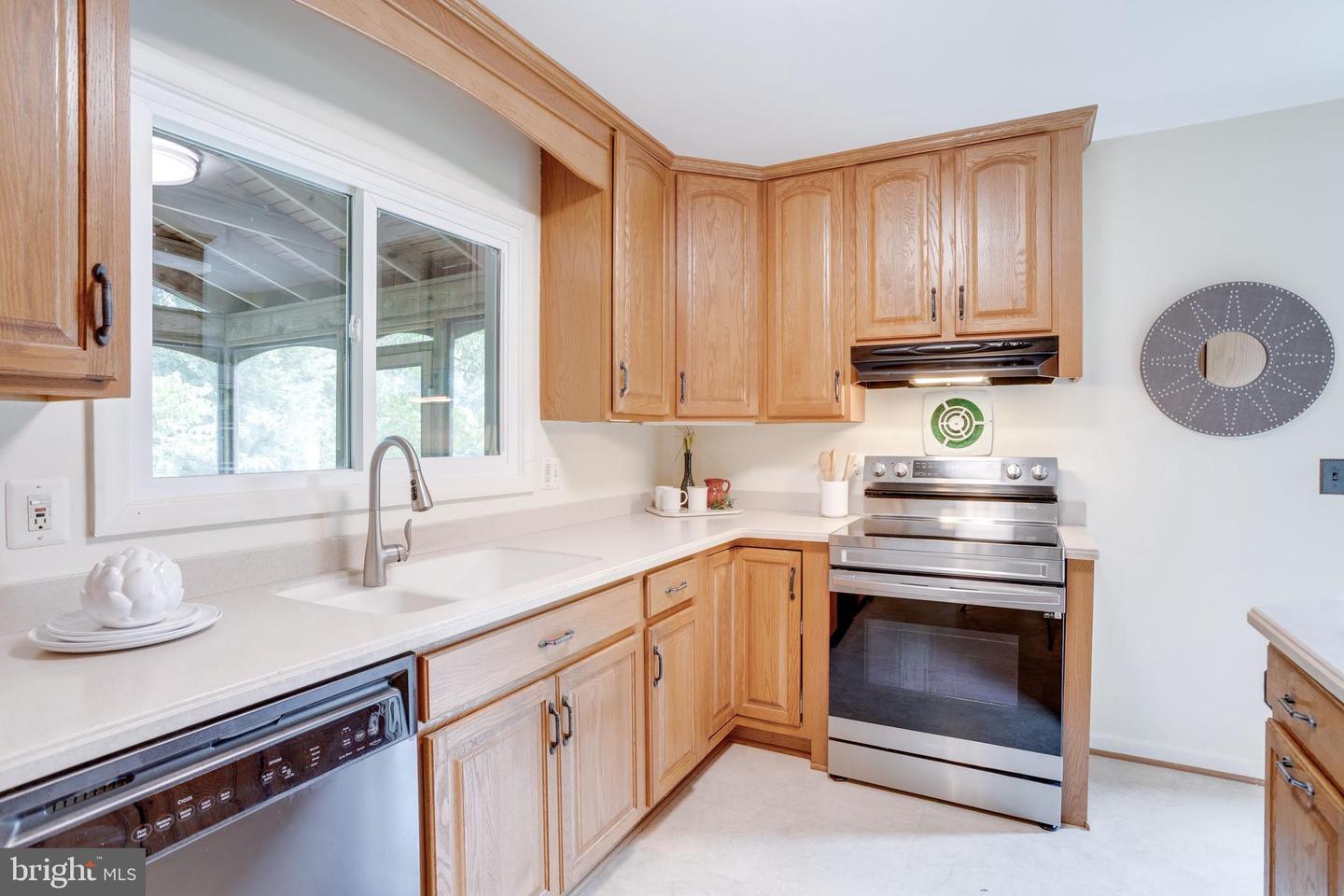 7608 GAYLORD DR, ANNANDALE, Virginia 22003, 3 Bedrooms Bedrooms, ,2 BathroomsBathrooms,Residential,For sale,7608 GAYLORD DR,VAFX2259654 MLS # VAFX2259654