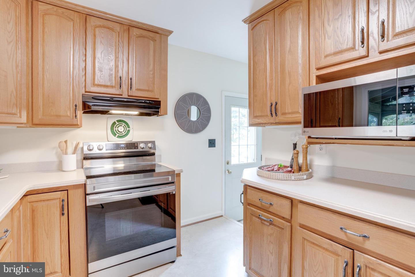 7608 GAYLORD DR, ANNANDALE, Virginia 22003, 3 Bedrooms Bedrooms, ,2 BathroomsBathrooms,Residential,For sale,7608 GAYLORD DR,VAFX2259654 MLS # VAFX2259654