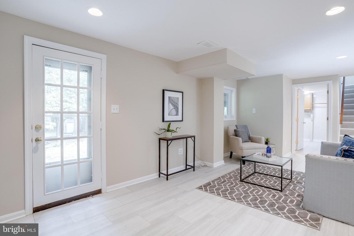 7608 GAYLORD DR, ANNANDALE, Virginia 22003, 3 Bedrooms Bedrooms, ,2 BathroomsBathrooms,Residential,For sale,7608 GAYLORD DR,VAFX2259654 MLS # VAFX2259654
