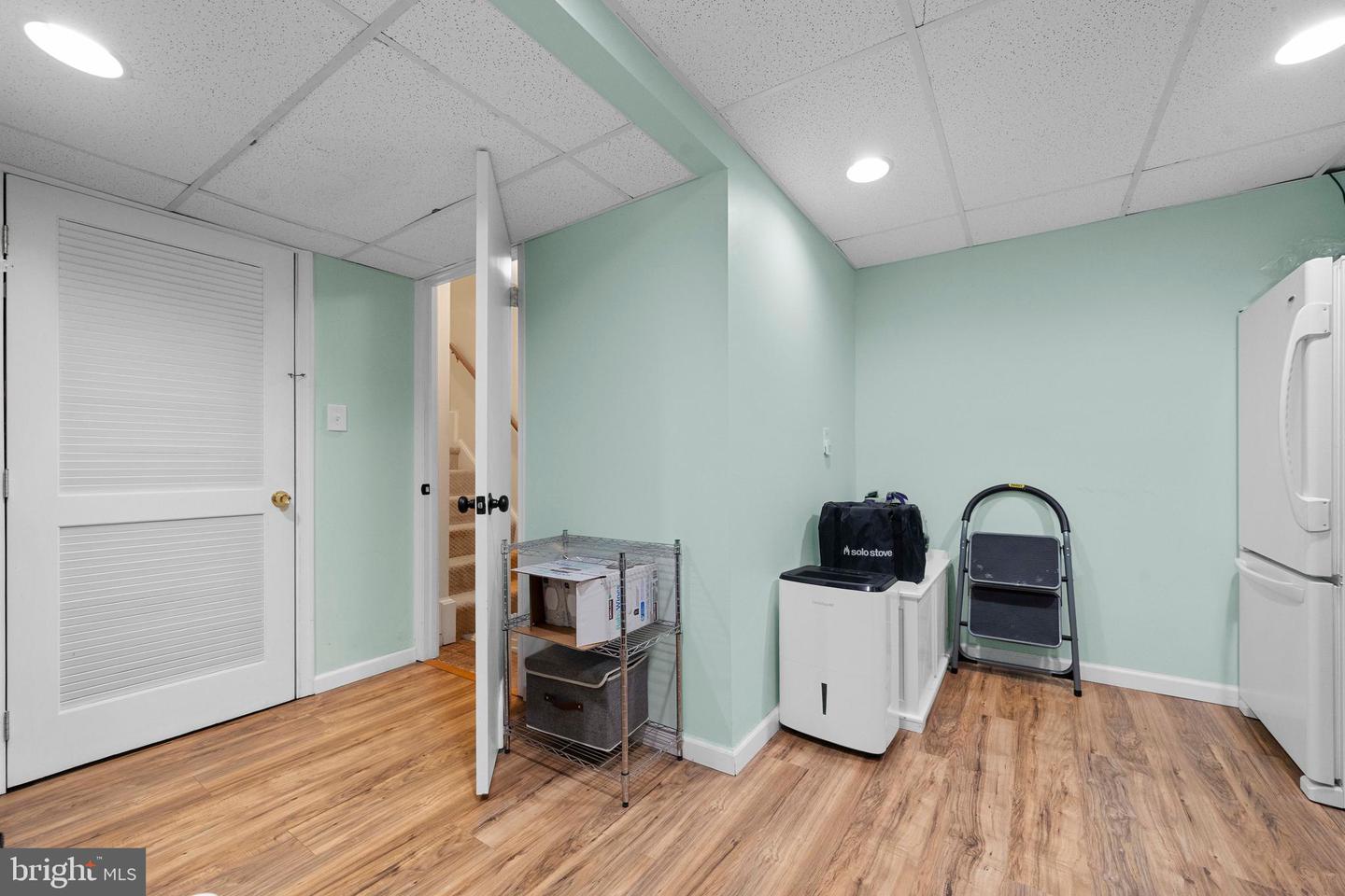 2925 AMBERLEIGH WAY, FAIRFAX, Virginia 22031, 3 Bedrooms Bedrooms, ,2 BathroomsBathrooms,Residential,For sale,2925 AMBERLEIGH WAY,VAFX2259750 MLS # VAFX2259750