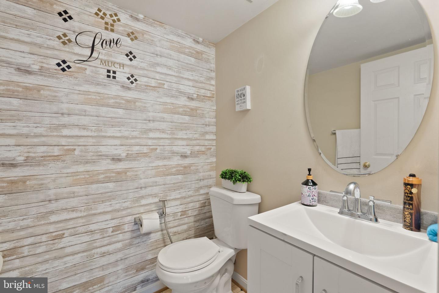 15725 MARBURY HEIGHTS WAY, DUMFRIES, Virginia 22025, 5 Bedrooms Bedrooms, ,3 BathroomsBathrooms,Residential,For sale,15725 MARBURY HEIGHTS WAY,VAPW2100764 MLS # VAPW2100764