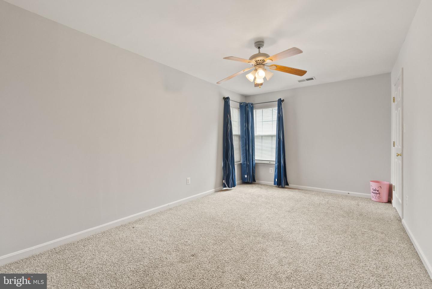 15725 MARBURY HEIGHTS WAY, DUMFRIES, Virginia 22025, 5 Bedrooms Bedrooms, ,3 BathroomsBathrooms,Residential,For sale,15725 MARBURY HEIGHTS WAY,VAPW2100764 MLS # VAPW2100764
