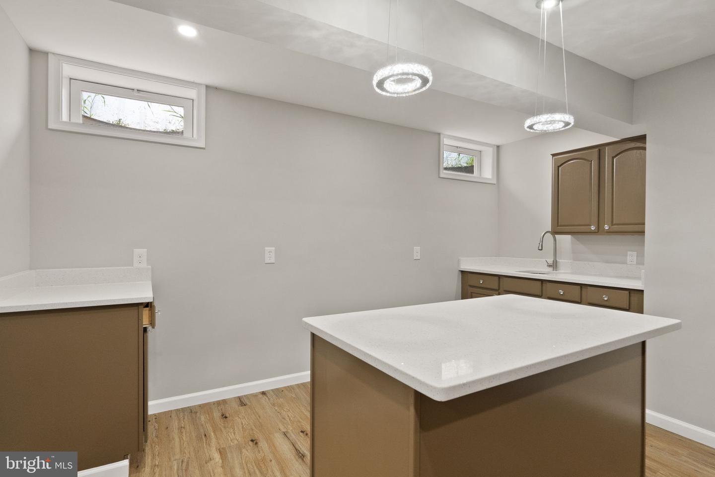 15725 MARBURY HEIGHTS WAY, DUMFRIES, Virginia 22025, 5 Bedrooms Bedrooms, ,3 BathroomsBathrooms,Residential,For sale,15725 MARBURY HEIGHTS WAY,VAPW2100764 MLS # VAPW2100764