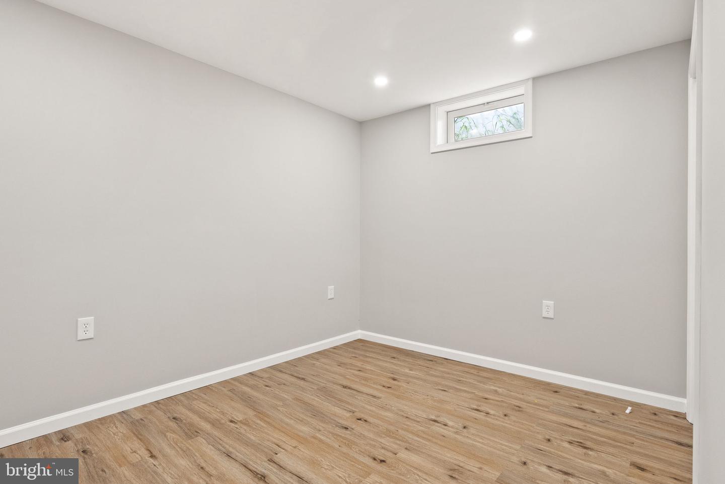 15725 MARBURY HEIGHTS WAY, DUMFRIES, Virginia 22025, 5 Bedrooms Bedrooms, ,3 BathroomsBathrooms,Residential,For sale,15725 MARBURY HEIGHTS WAY,VAPW2100764 MLS # VAPW2100764
