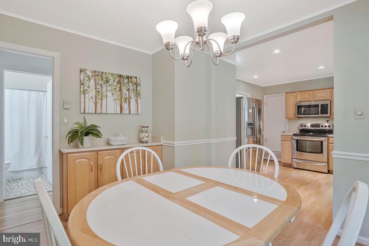 6430 CANNON DR, WARRENTON, Virginia 20187, 4 Bedrooms Bedrooms, ,3 BathroomsBathrooms,Residential,For sale,6430 CANNON DR,VAFQ2017818 MLS # VAFQ2017818