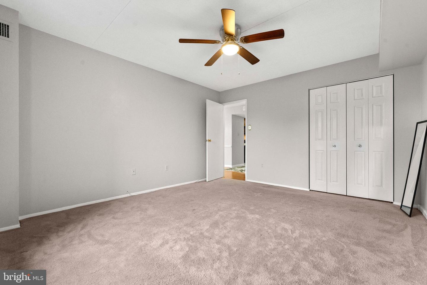 6300 STEVENSON AVE #907, ALEXANDRIA, Virginia 22304, 1 Bedroom Bedrooms, ,1 BathroomBathrooms,Residential,For sale,6300 STEVENSON AVE #907,VAAX2048224 MLS # VAAX2048224
