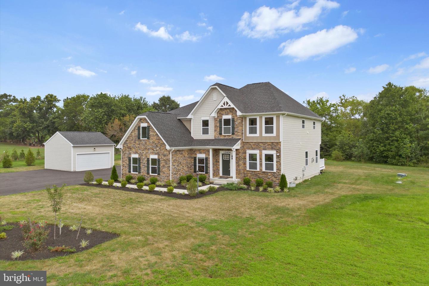 12404 PARKGATE DR, NOKESVILLE, Virginia 20181, 5 Bedrooms Bedrooms, ,6 BathroomsBathrooms,Residential,For sale,12404 PARKGATE DR,VAPW2100774 MLS # VAPW2100774
