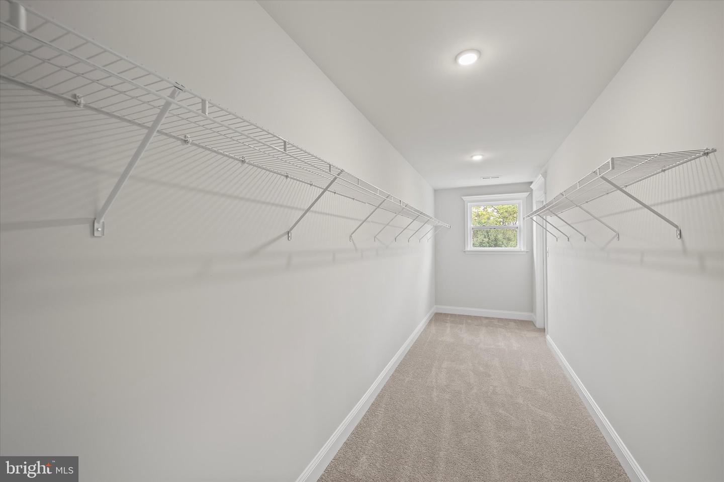 12404 PARKGATE DR, NOKESVILLE, Virginia 20181, 5 Bedrooms Bedrooms, ,6 BathroomsBathrooms,Residential,For sale,12404 PARKGATE DR,VAPW2100774 MLS # VAPW2100774