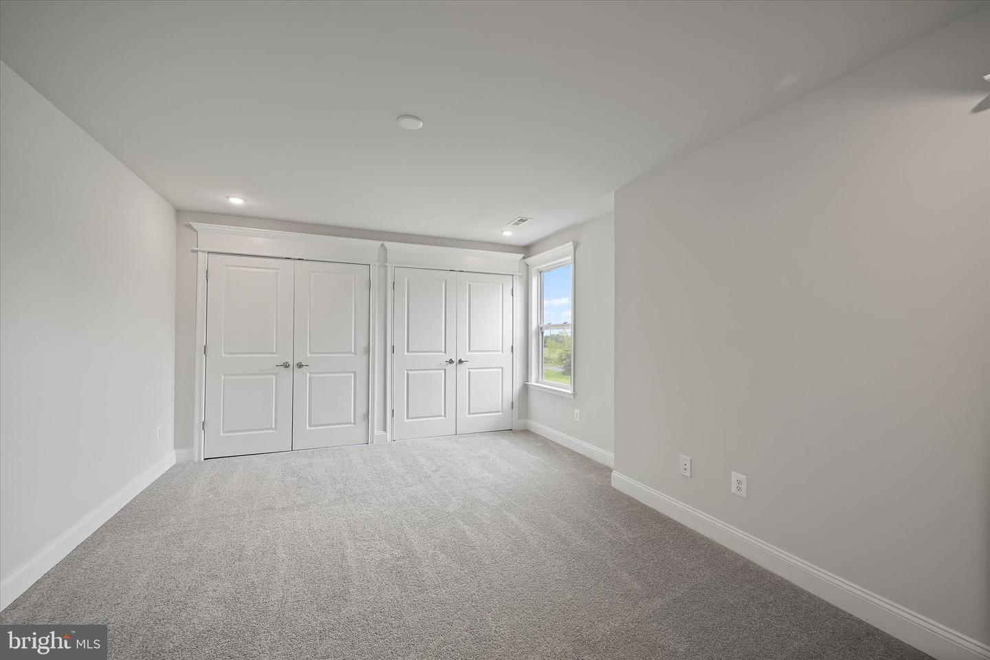 12404 PARKGATE DR, NOKESVILLE, Virginia 20181, 5 Bedrooms Bedrooms, ,6 BathroomsBathrooms,Residential,For sale,12404 PARKGATE DR,VAPW2100774 MLS # VAPW2100774
