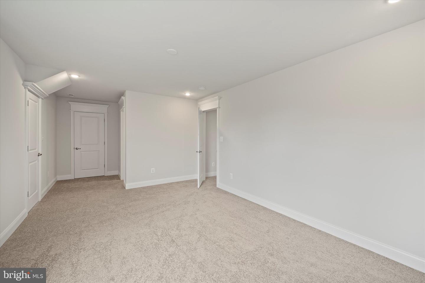 12404 PARKGATE DR, NOKESVILLE, Virginia 20181, 5 Bedrooms Bedrooms, ,6 BathroomsBathrooms,Residential,For sale,12404 PARKGATE DR,VAPW2100774 MLS # VAPW2100774