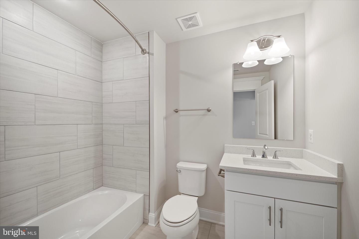 12404 PARKGATE DR, NOKESVILLE, Virginia 20181, 5 Bedrooms Bedrooms, ,6 BathroomsBathrooms,Residential,For sale,12404 PARKGATE DR,VAPW2100774 MLS # VAPW2100774