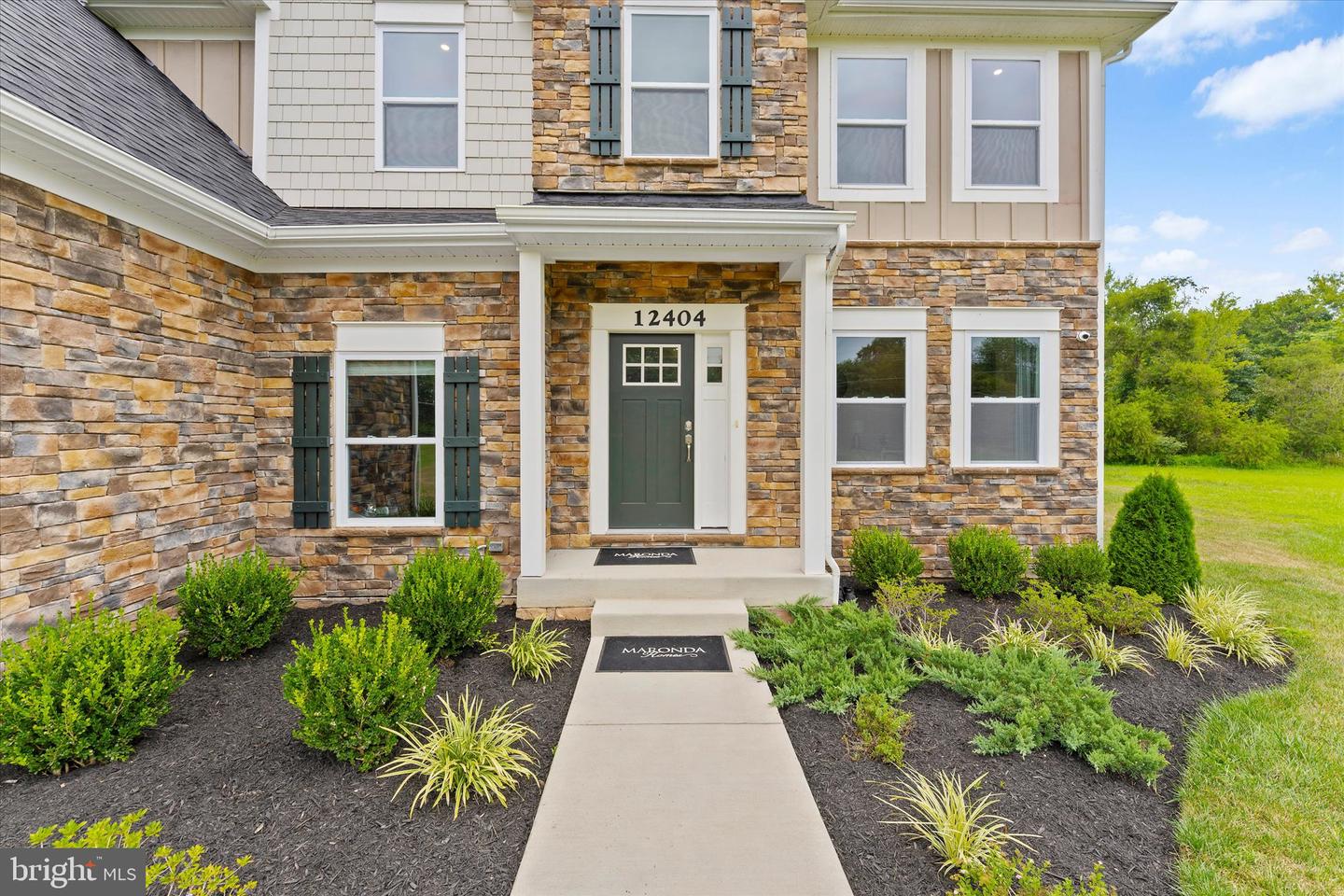 12404 PARKGATE DR, NOKESVILLE, Virginia 20181, 5 Bedrooms Bedrooms, ,6 BathroomsBathrooms,Residential,For sale,12404 PARKGATE DR,VAPW2100774 MLS # VAPW2100774