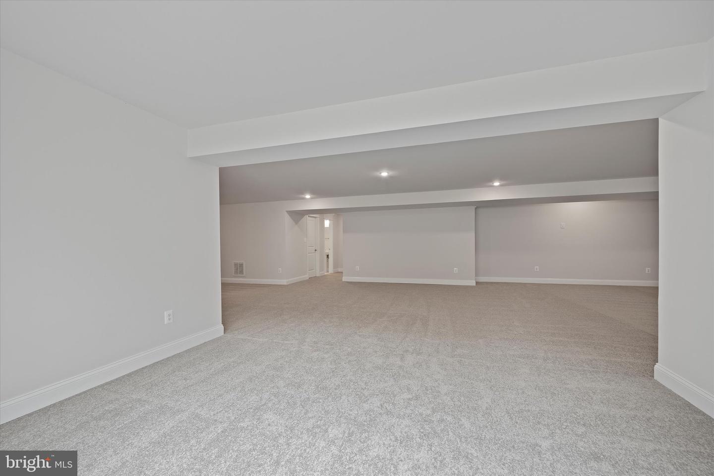 12404 PARKGATE DR, NOKESVILLE, Virginia 20181, 5 Bedrooms Bedrooms, ,6 BathroomsBathrooms,Residential,For sale,12404 PARKGATE DR,VAPW2100774 MLS # VAPW2100774