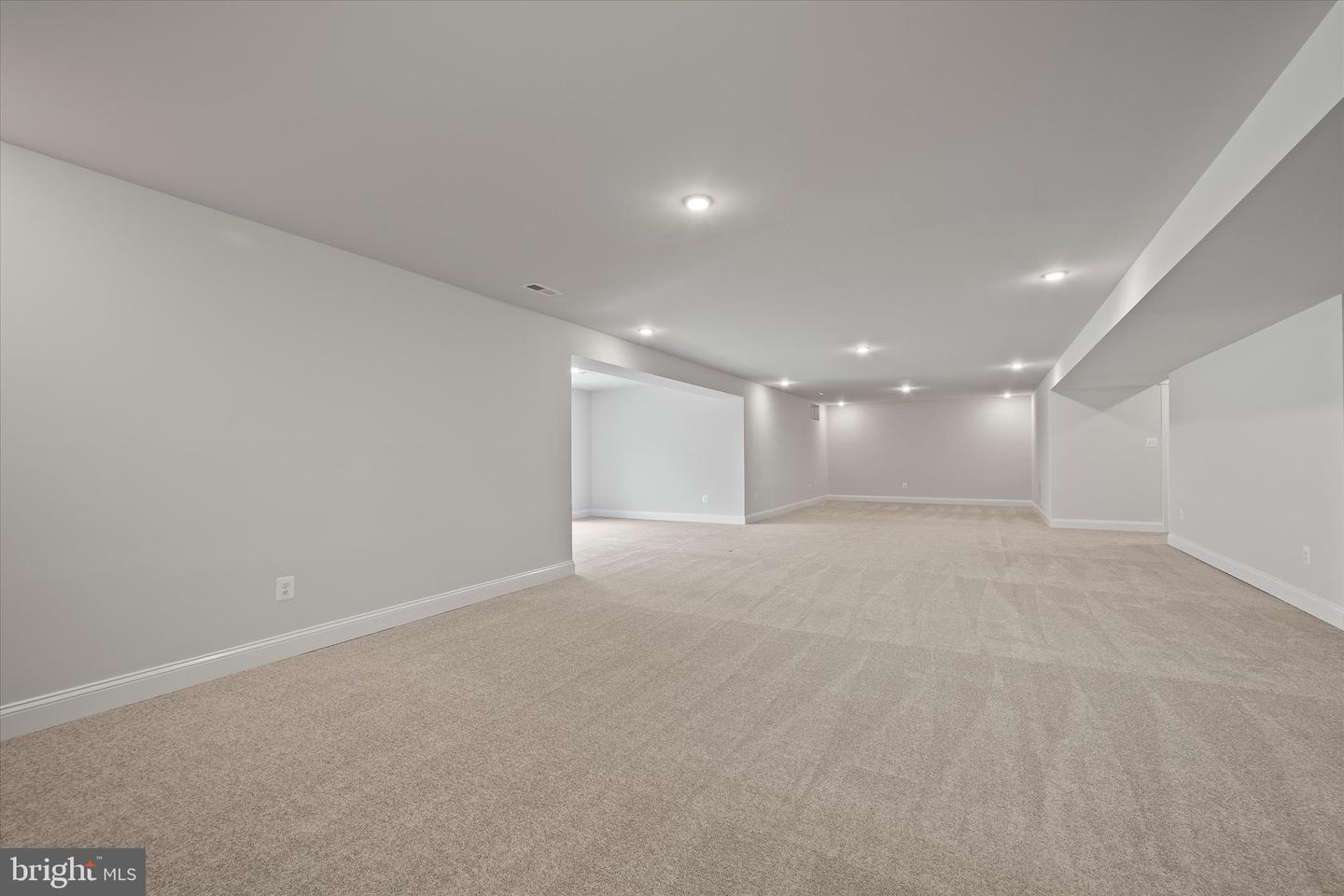 12404 PARKGATE DR, NOKESVILLE, Virginia 20181, 5 Bedrooms Bedrooms, ,6 BathroomsBathrooms,Residential,For sale,12404 PARKGATE DR,VAPW2100774 MLS # VAPW2100774