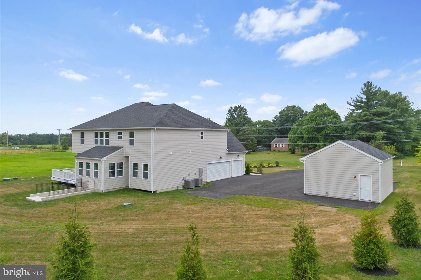 12404 PARKGATE DR, NOKESVILLE, Virginia 20181, 5 Bedrooms Bedrooms, ,6 BathroomsBathrooms,Residential,For sale,12404 PARKGATE DR,VAPW2100774 MLS # VAPW2100774