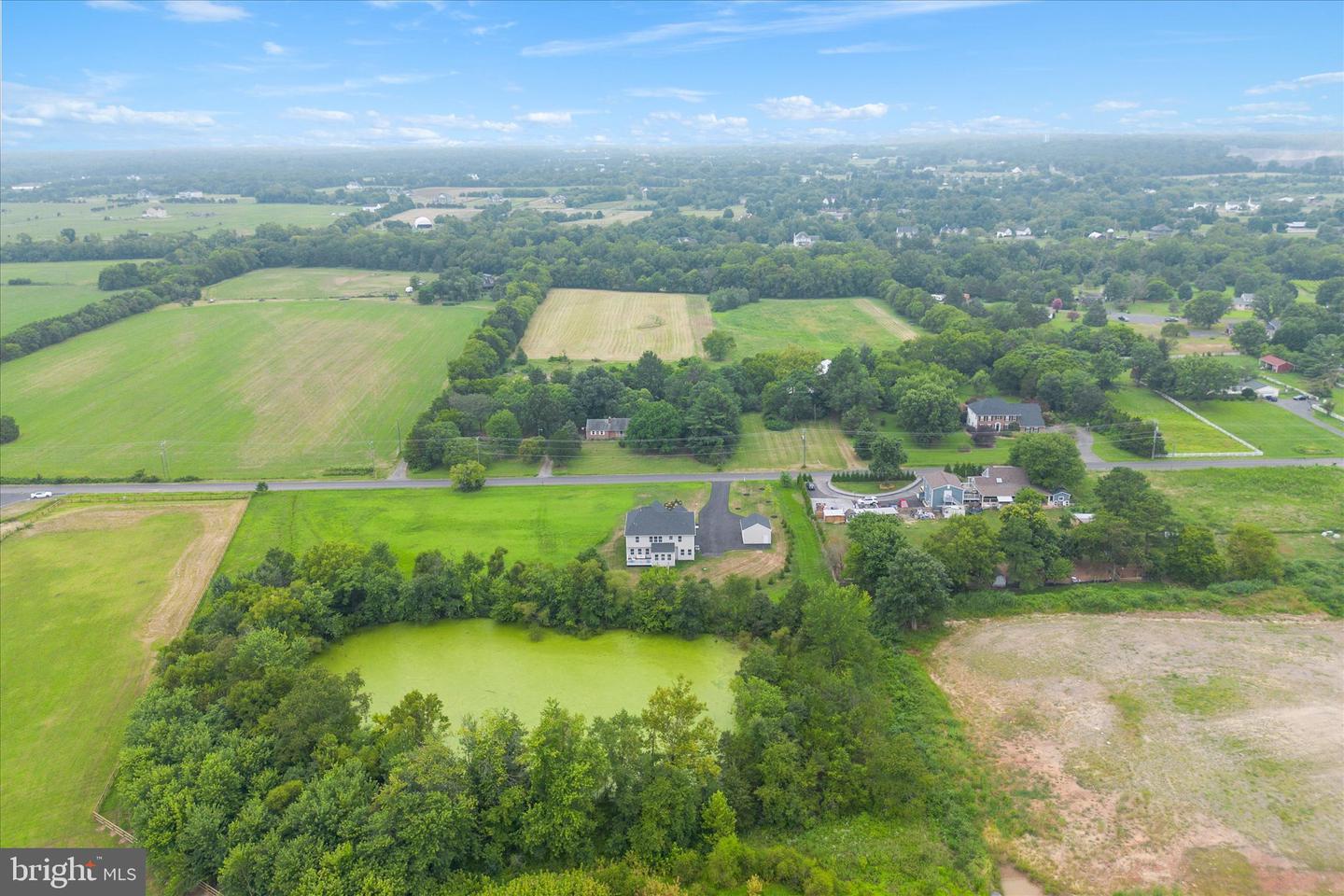 12404 PARKGATE DR, NOKESVILLE, Virginia 20181, 5 Bedrooms Bedrooms, ,6 BathroomsBathrooms,Residential,For sale,12404 PARKGATE DR,VAPW2100774 MLS # VAPW2100774