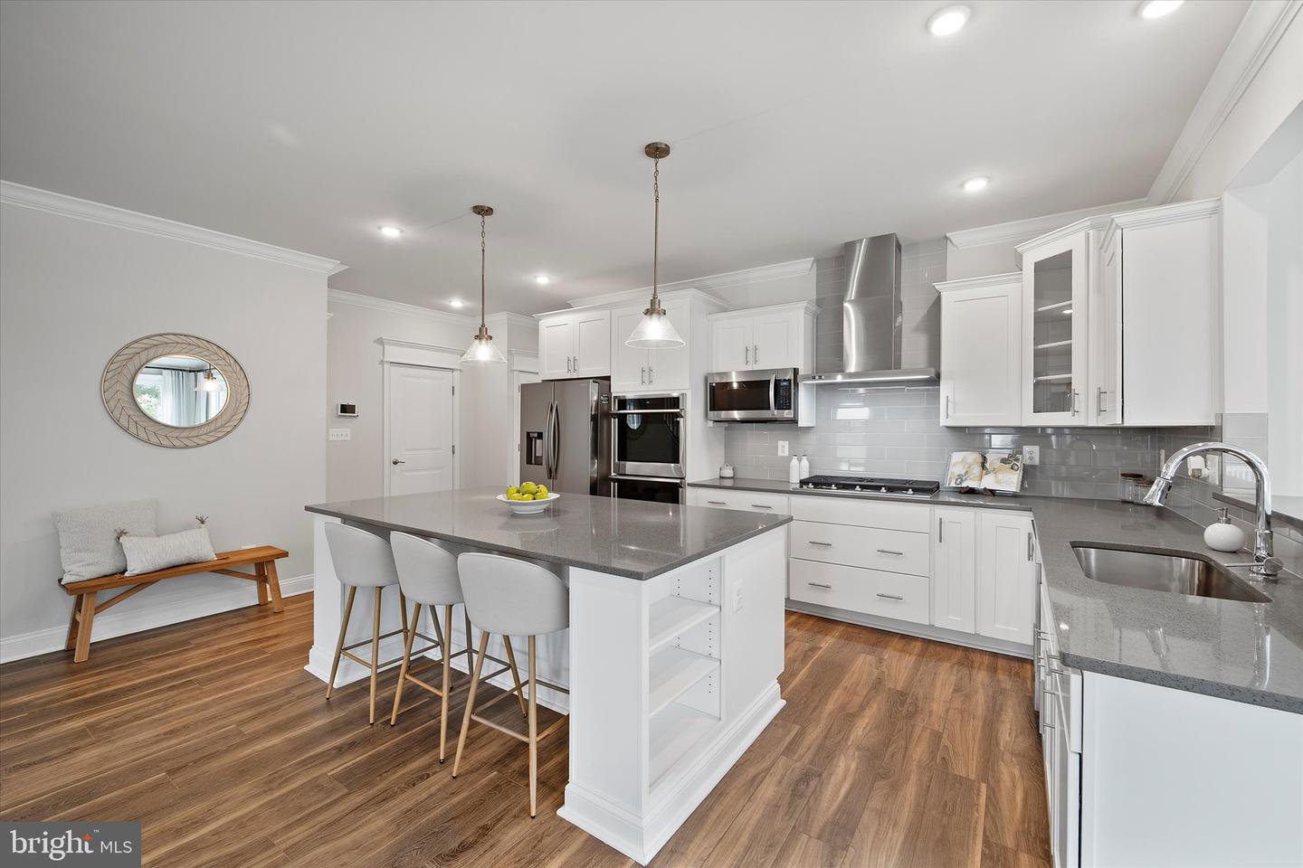 12404 PARKGATE DR, NOKESVILLE, Virginia 20181, 5 Bedrooms Bedrooms, ,6 BathroomsBathrooms,Residential,For sale,12404 PARKGATE DR,VAPW2100774 MLS # VAPW2100774
