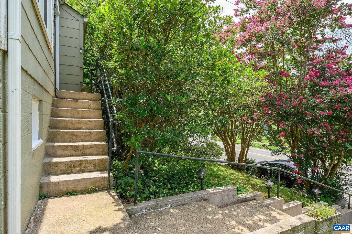 606 MCINTIRE RD, CHARLOTTESVILLE, Virginia 22902, 2 Bedrooms Bedrooms, ,1 BathroomBathrooms,Residential,For sale,606 MCINTIRE RD,667479 MLS # 667479