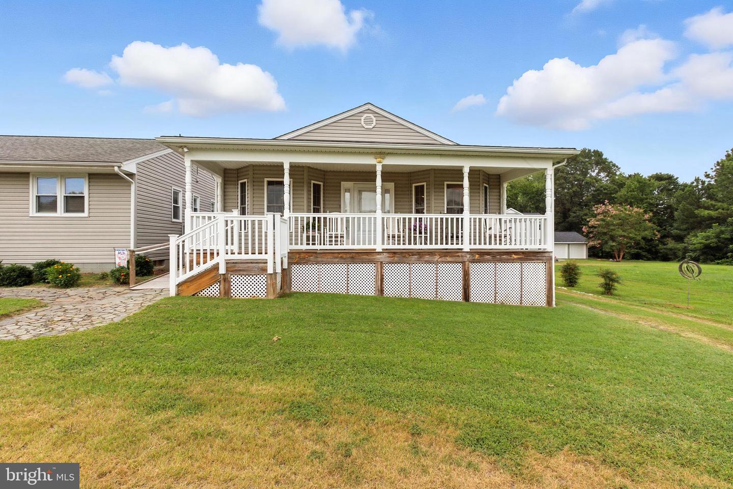 8043 CHANCELLOR RD, FREDERICKSBURG, Virginia 22407, 5 Bedrooms Bedrooms, 13 Rooms Rooms,5 BathroomsBathrooms,Residential,For sale,8043 CHANCELLOR RD,VASP2035244 MLS # VASP2035244