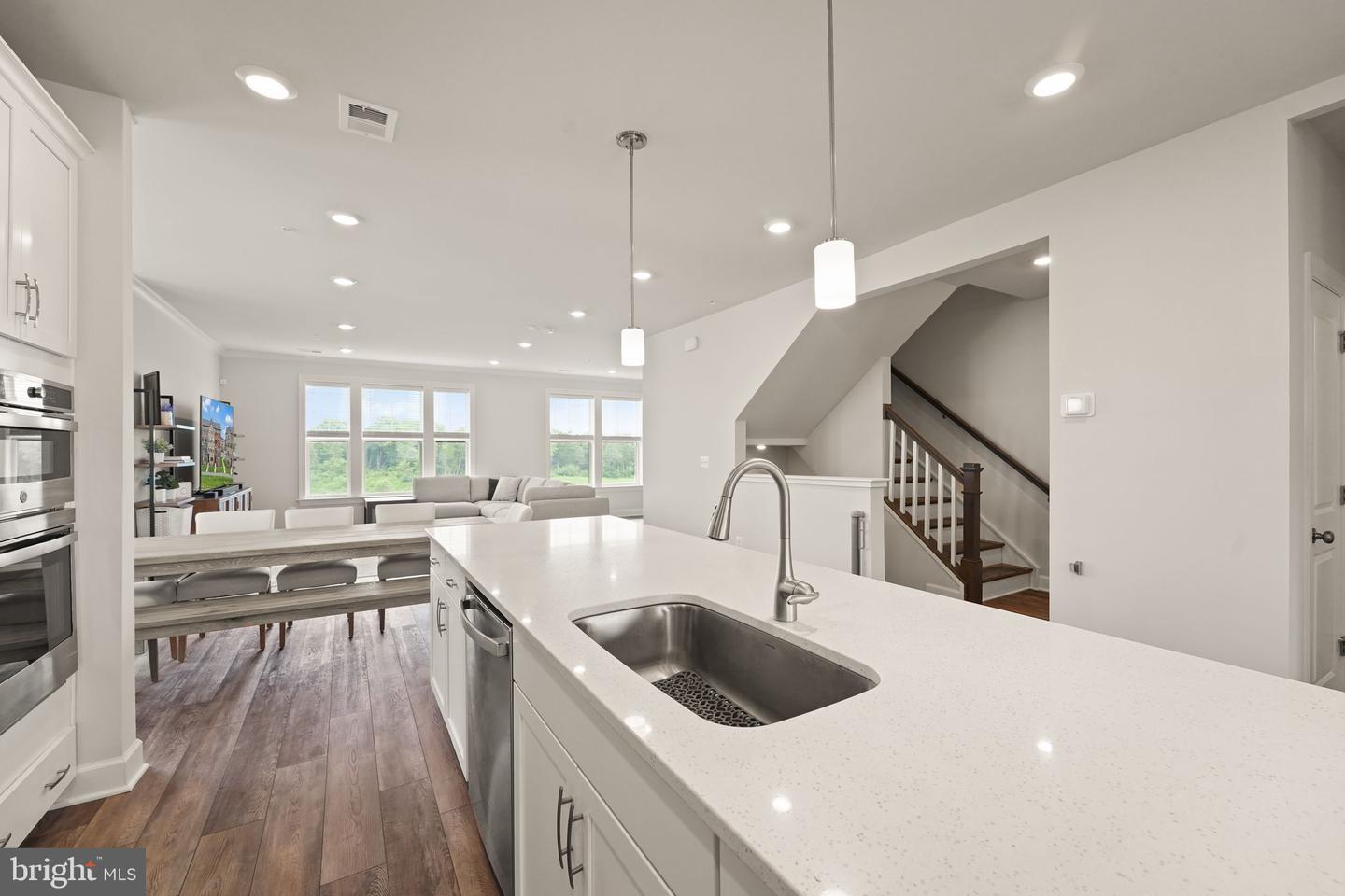 22506 WILSON VIEW TER, ASHBURN, Virginia 20148, 3 Bedrooms Bedrooms, ,2 BathroomsBathrooms,Residential,For sale,22506 WILSON VIEW TER,VALO2104010 MLS # VALO2104010