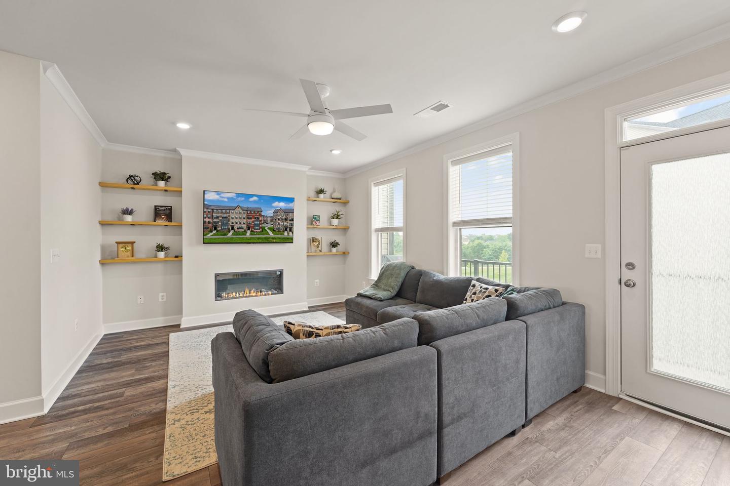 22506 WILSON VIEW TER, ASHBURN, Virginia 20148, 3 Bedrooms Bedrooms, ,2 BathroomsBathrooms,Residential,For sale,22506 WILSON VIEW TER,VALO2104010 MLS # VALO2104010