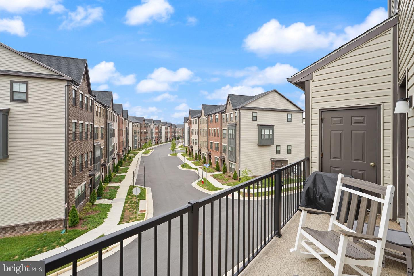 22506 WILSON VIEW TER, ASHBURN, Virginia 20148, 3 Bedrooms Bedrooms, ,2 BathroomsBathrooms,Residential,For sale,22506 WILSON VIEW TER,VALO2104010 MLS # VALO2104010