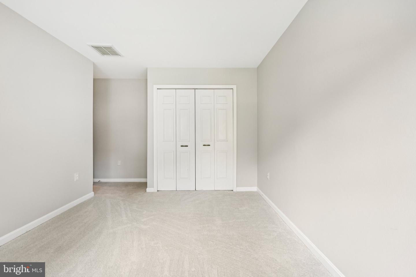 2005 ADAMS HILL RD, VIENNA, Virginia 22182, 5 Bedrooms Bedrooms, ,2 BathroomsBathrooms,Residential,For sale,2005 ADAMS HILL RD,VAFX2259628 MLS # VAFX2259628