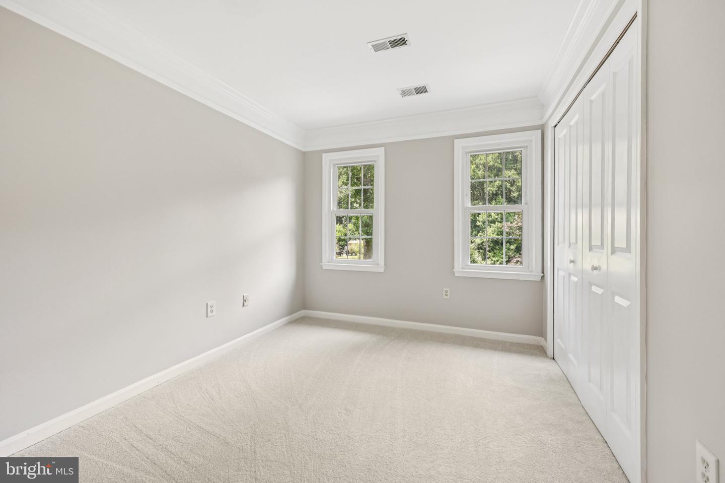 2005 ADAMS HILL RD, VIENNA, Virginia 22182, 5 Bedrooms Bedrooms, ,2 BathroomsBathrooms,Residential,For sale,2005 ADAMS HILL RD,VAFX2259628 MLS # VAFX2259628